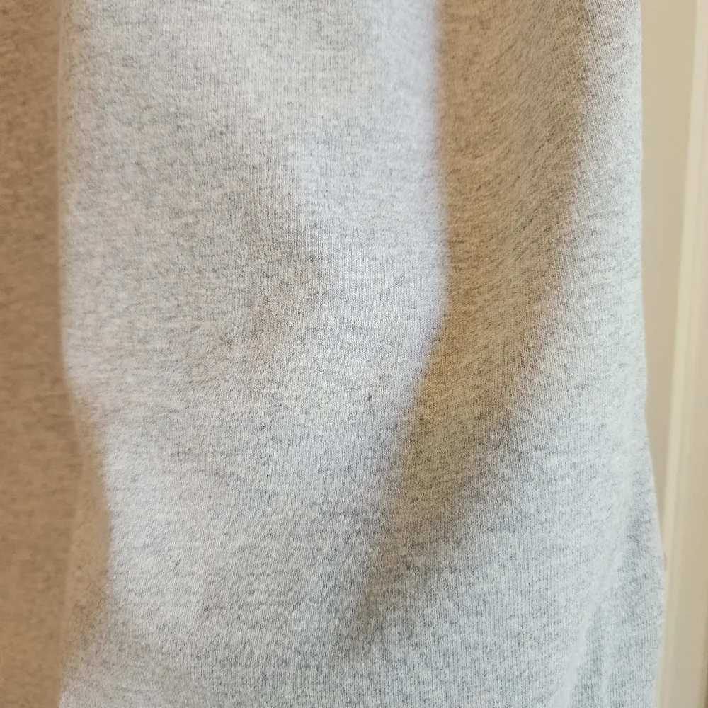 Champion Tee Shirt, Sz. L - Picture 5 of 5